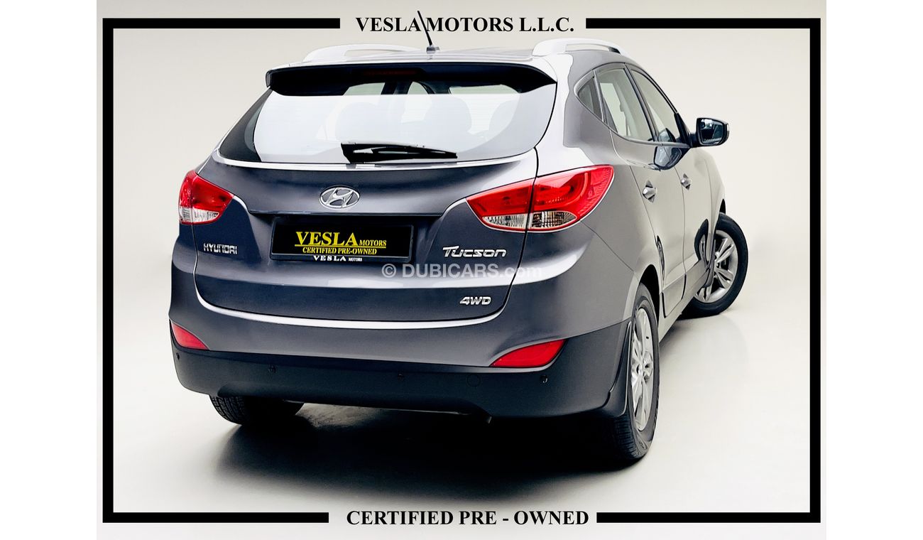 Used Hyundai Tucson LEATHER SEATS + NAVIGATION + 4WD / GCC / 2014