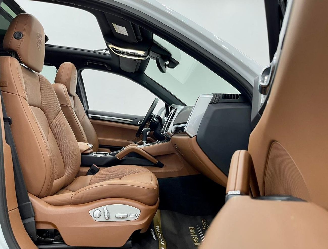 Porsche Cayenne 2016 Porsche Cayenne S, Warranty, Full Porsche Service History, Fully Loaded, GCC