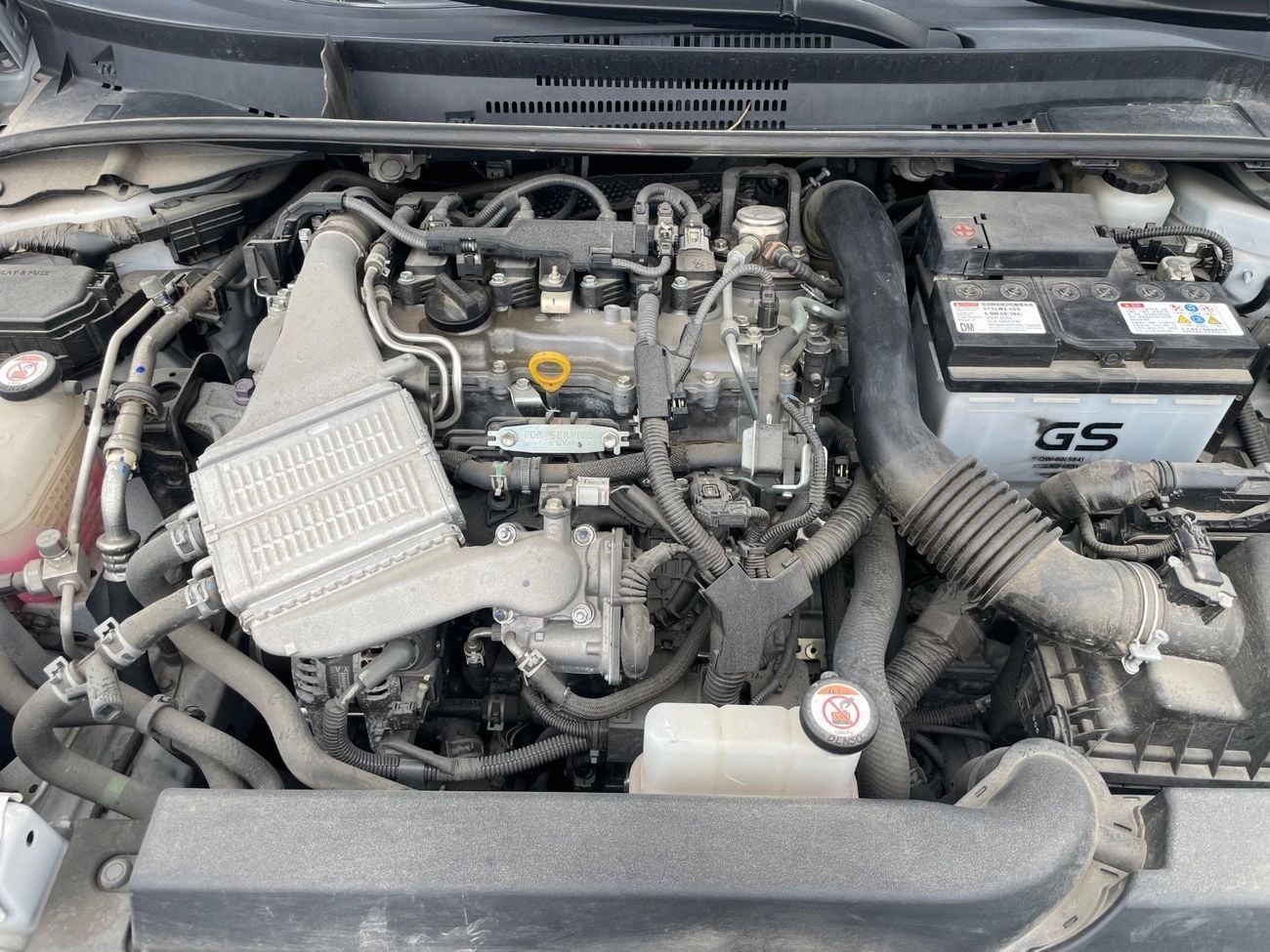 تويوتا كورولا تويوتا كورلا بترول وارد كوريا اوراق جمارك نظيفة جدا ًبدون حوادث