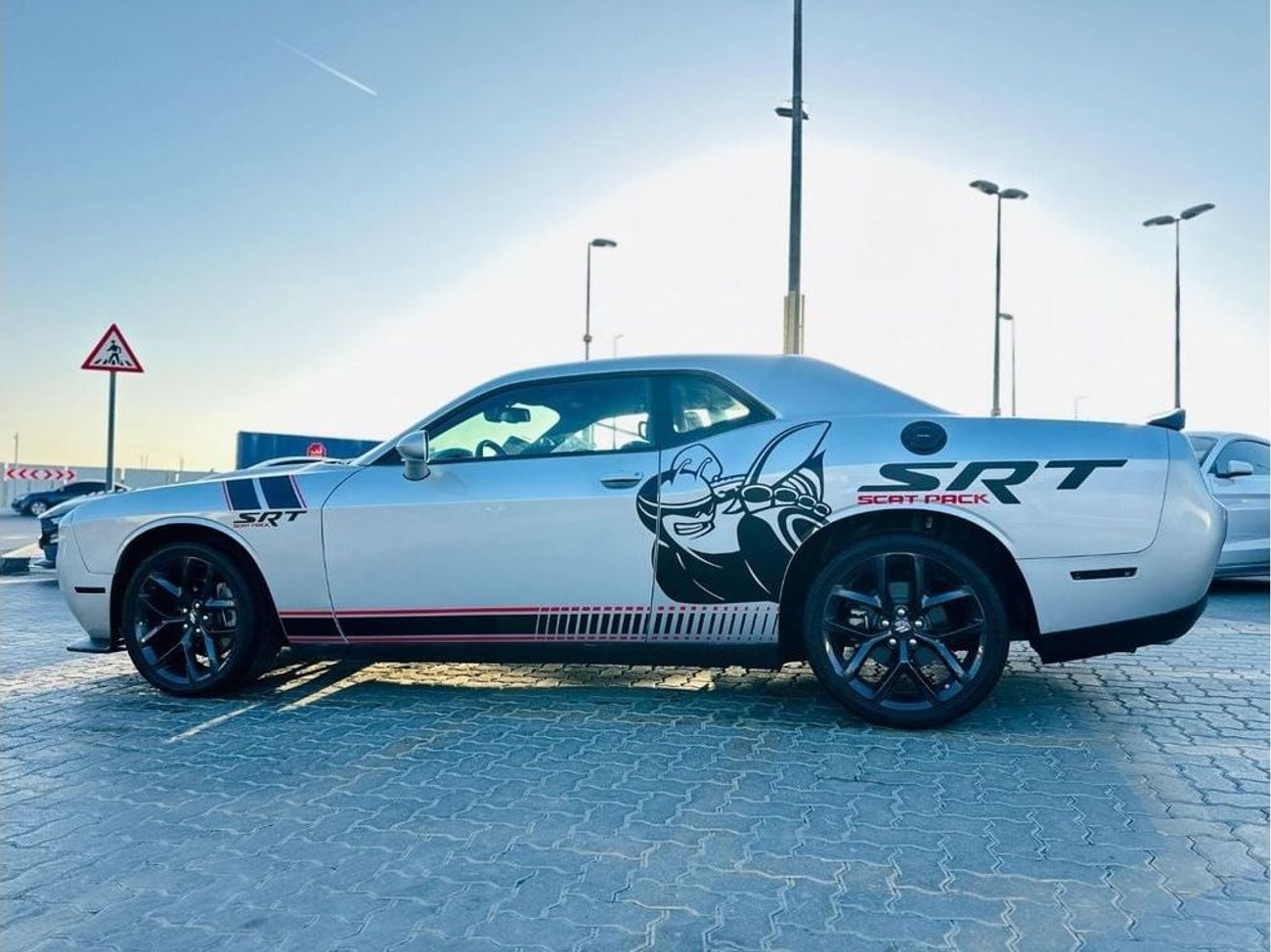 Dodge Challenger R/T 5.7L (370 HP) | Monthly AED 1680/- | 0% DP | Custom Leather Seats | Touch Screen | # 95971