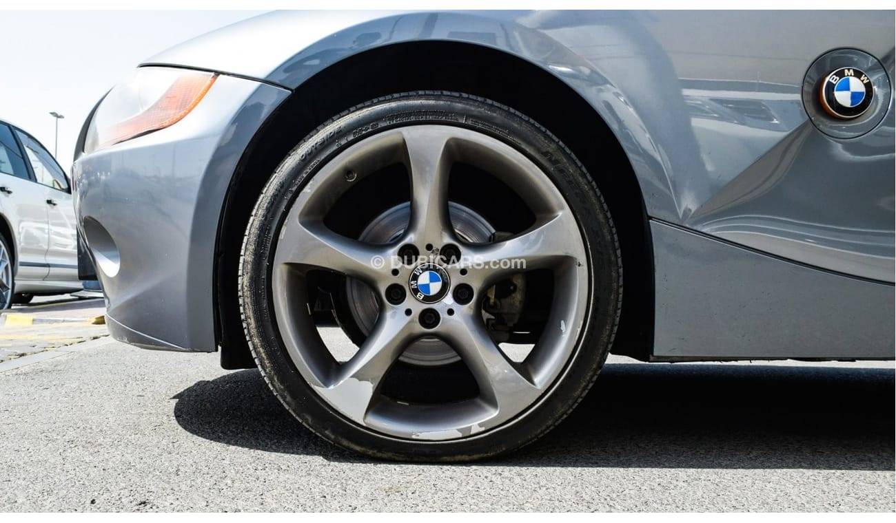 بي أم دبليو Z4 3.0 i