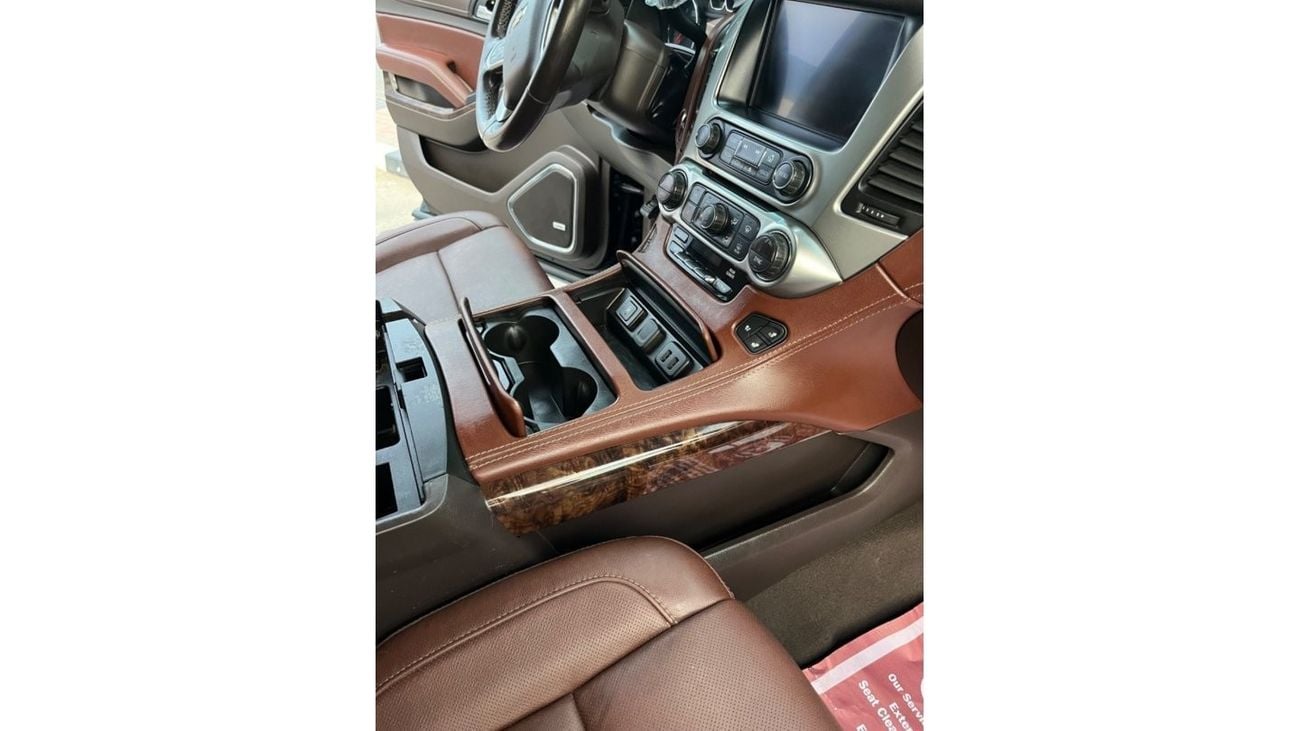 Chevrolet Suburban Premier