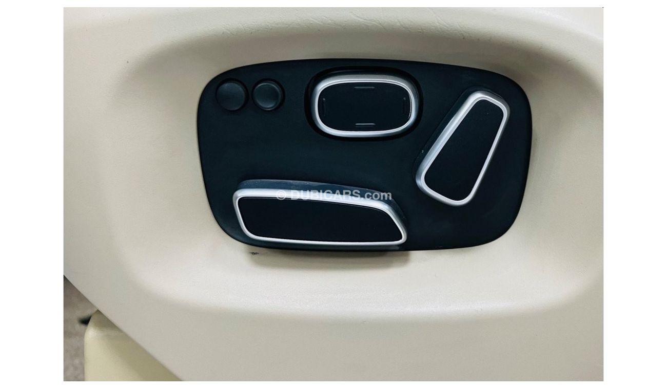 Land Rover Range Rover GCC .. SC .. Warranty .. FSH .. Original Paint .