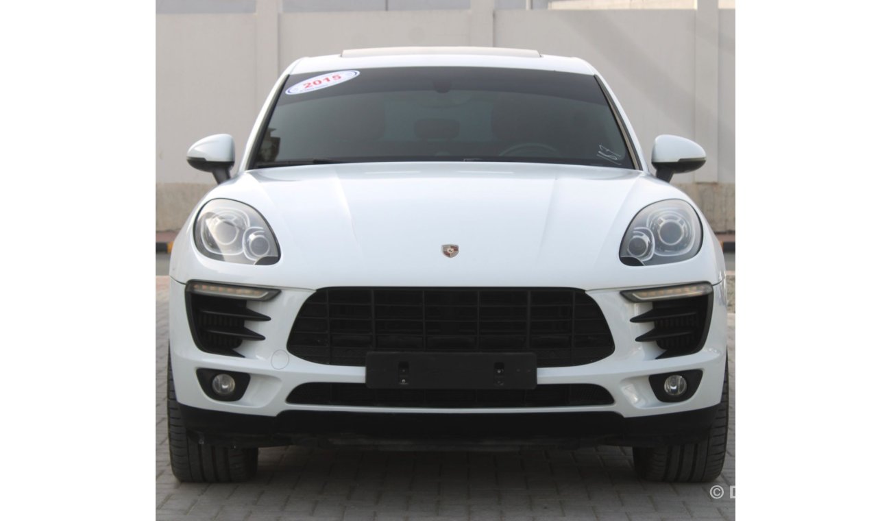 Porsche Macan S PORCHE MACAN S 2015 WHITE FULL OPTION GCC EXCELLENT CONDITION WITHOUT ACCIDENT