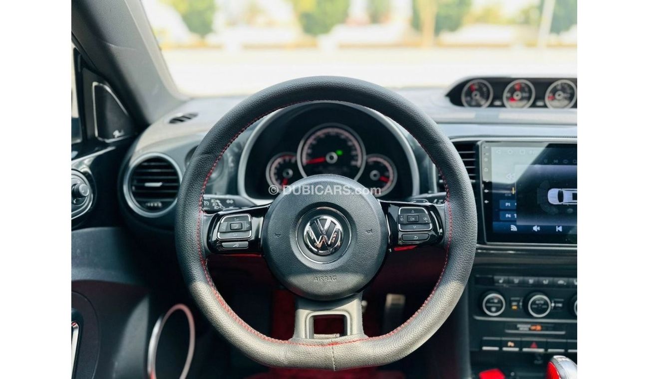 فولكس واجن بيتيل 940 PM || BEETLE 2.0 TURBO CHARGED || GCC || AVAILABLE ON 0% DP || FULL SERVICE HISTORY || R-LINE