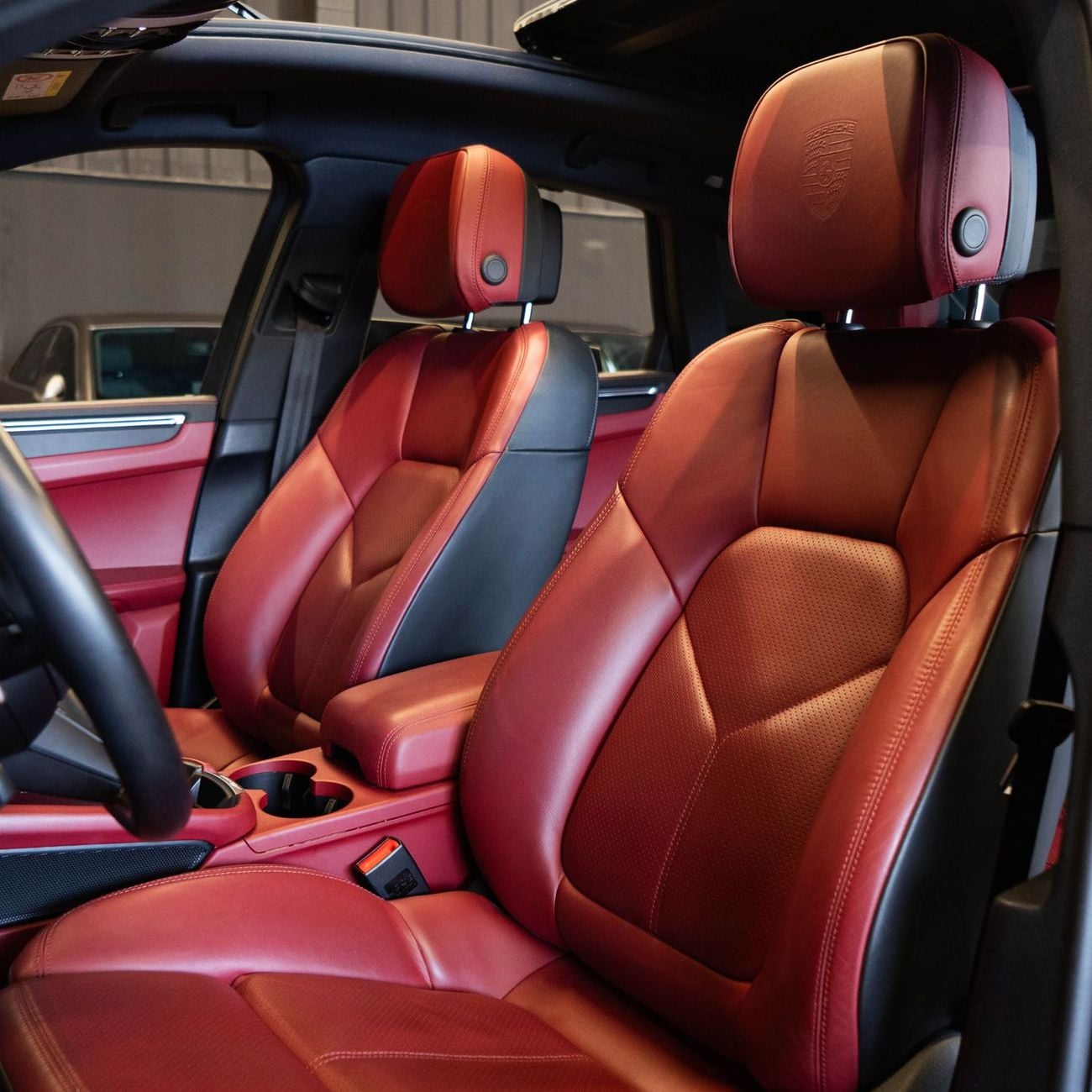 Porsche Macan STD AED 3,161 P.M • 0% Downpayment • Porsche Macan • 1 Year Warranty