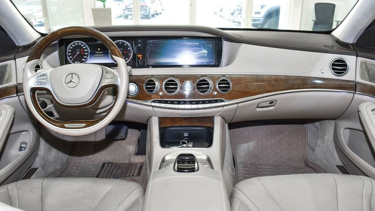 Mercedes-Benz S 550 With S 500 badge