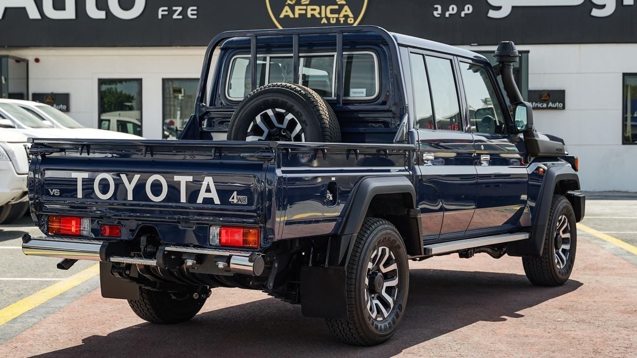 Toyota Land Cruiser Pick Up LC79 DC 4.0 PETROL AT  2025
