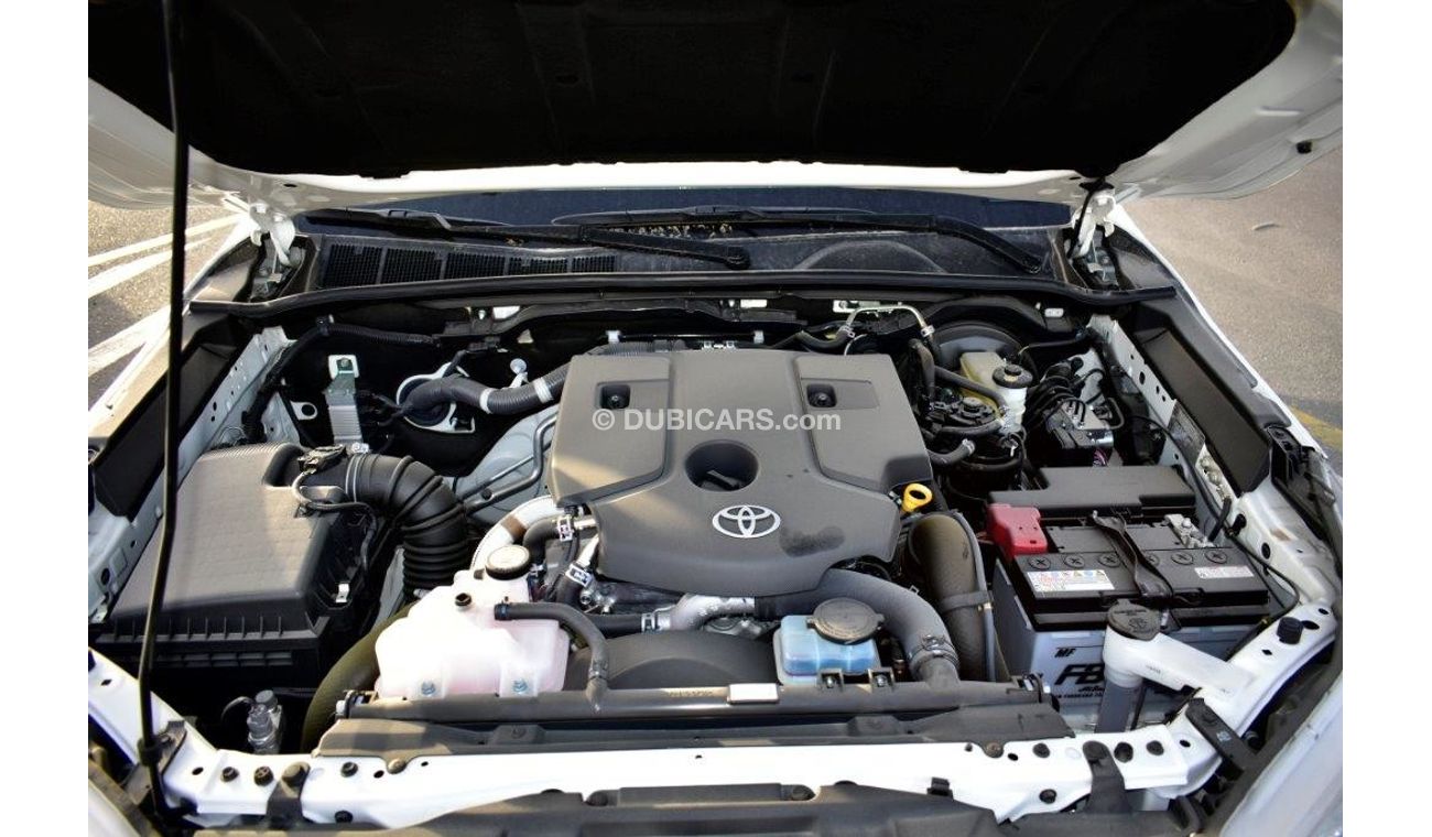 Toyota Hilux 2019 MODEL  DOUBLE CAB PICKUP  2.4L DIESEL 4WD Mt