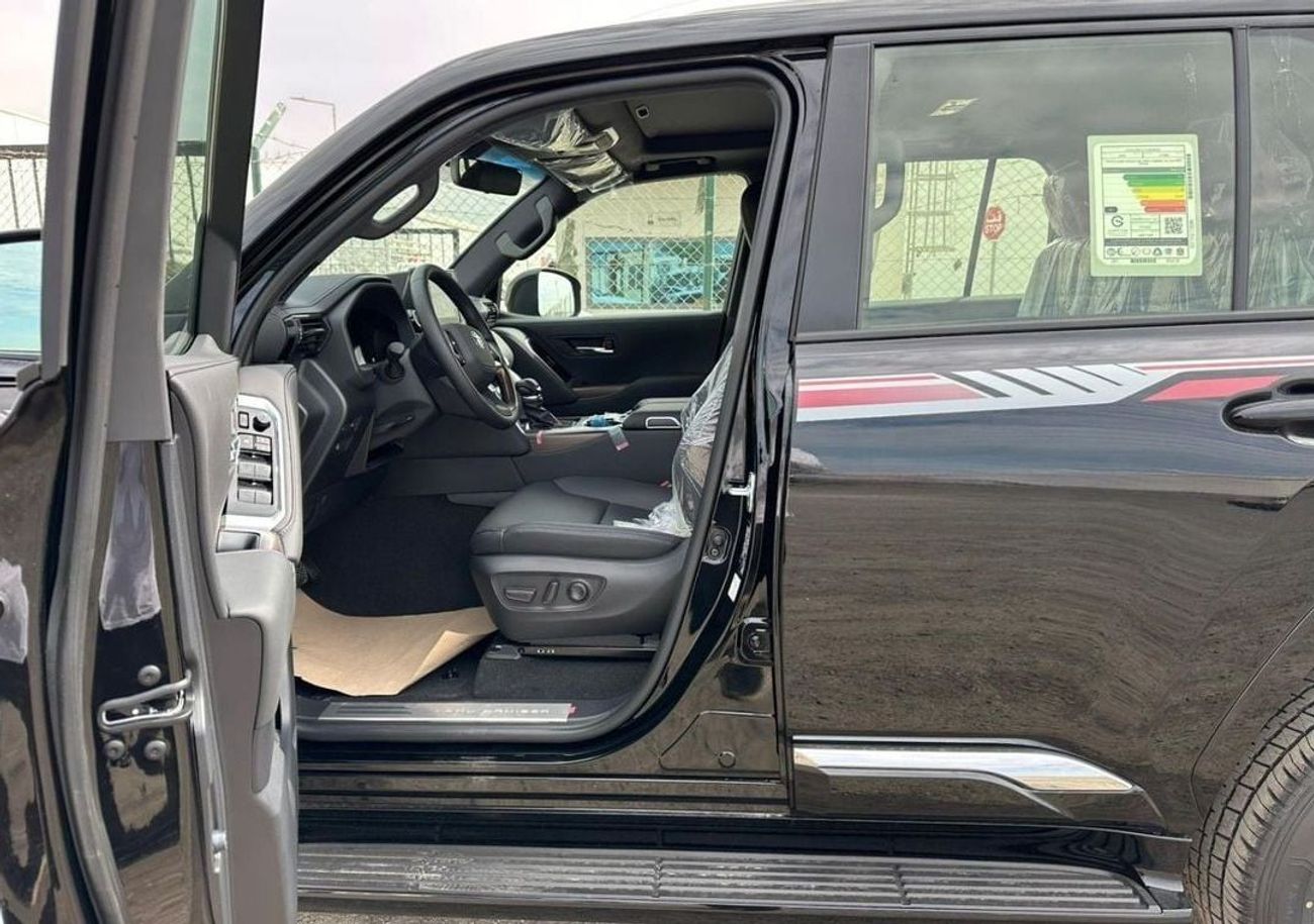 تويوتا لاند كروزر 2025 Toyota Land Cruiser GXR 4.0L AT Petrol (Mid Option)
