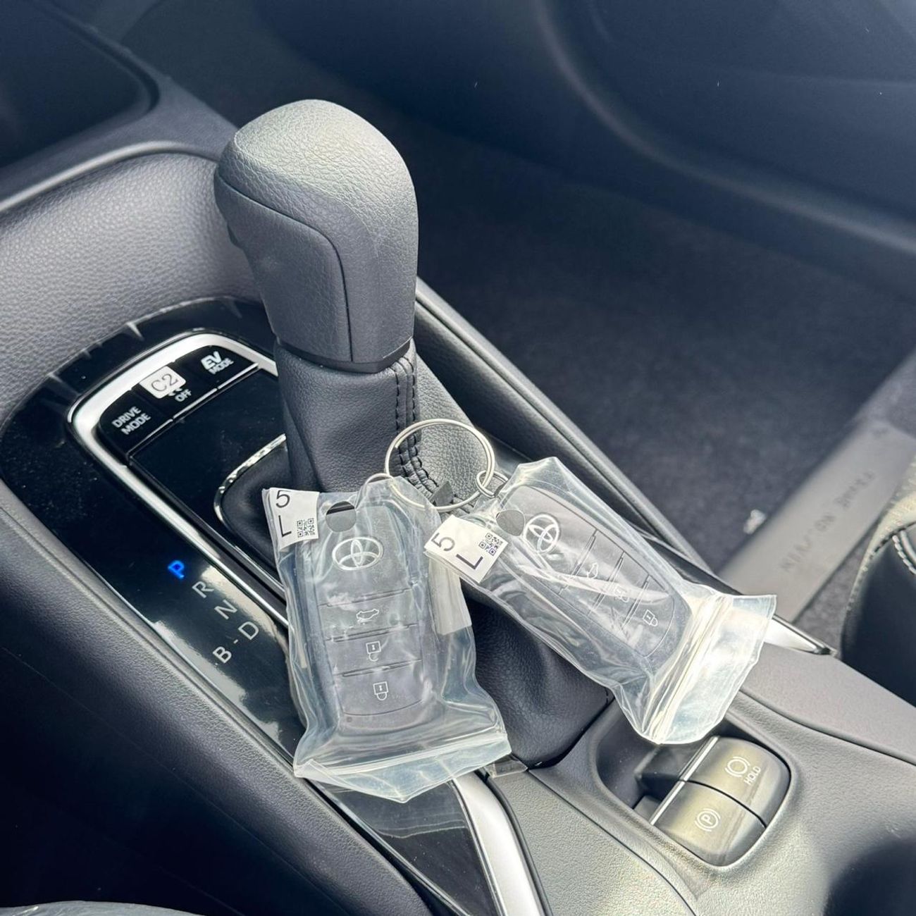 Toyota Corolla GLI HEV 1.8L