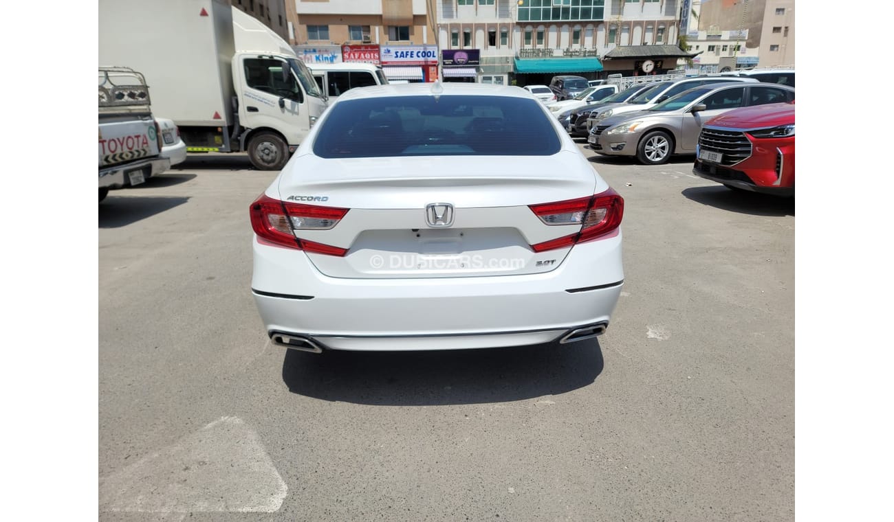 Honda Accord Sport 2.0 Turbo Engine