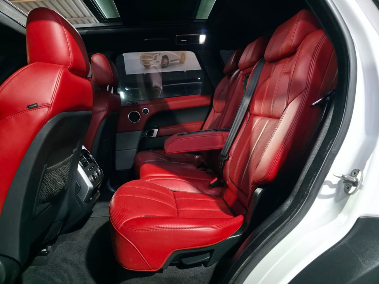 لاند روفر رينج روفر سبورت HSE 3.0L (340 HP)