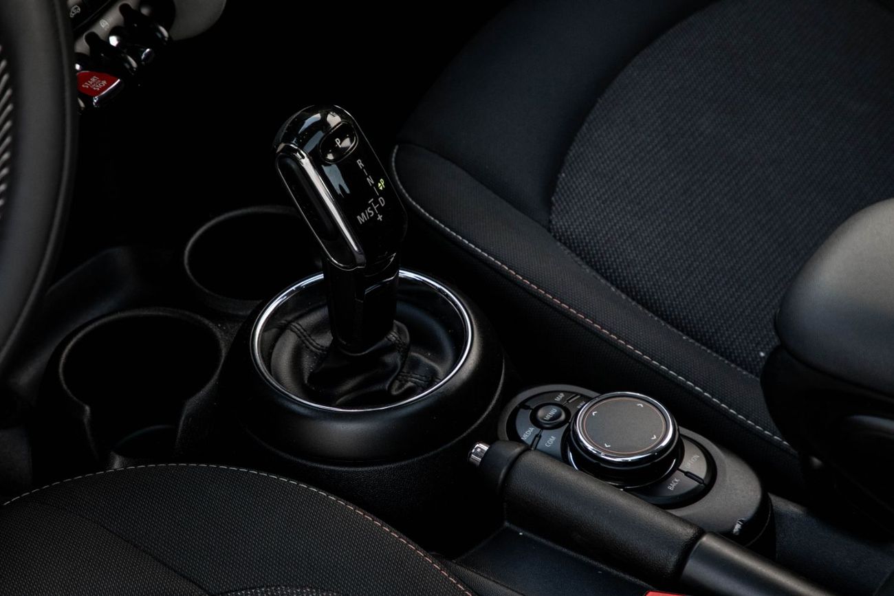 Mini Cooper | 1,175 P.M | 0% Downpayment | LOW MILEAGE!