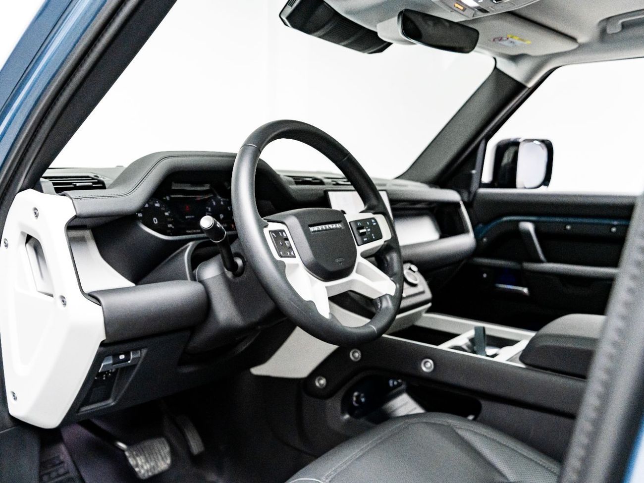 Land Rover Defender P300 110 2.0L (5 Seater) The BEST Ramadan Offer in the UAE - Limited Time Only, 2029 Land Rover Warr