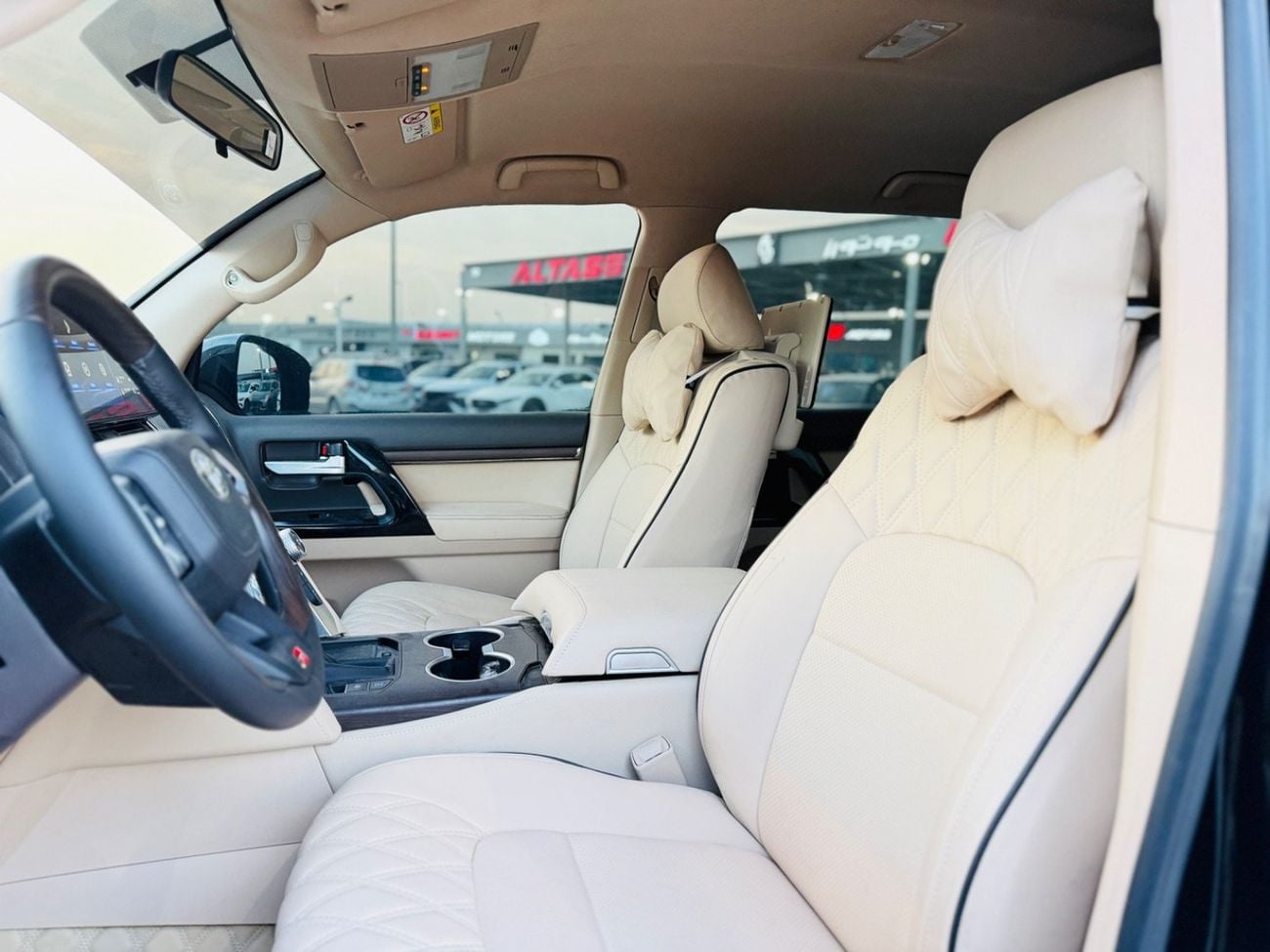 Toyota Land Cruiser GXR+ 4.0L