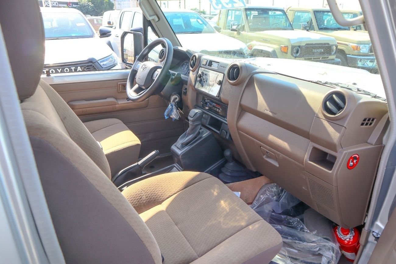 Toyota Land Cruiser Pick Up toyota land cruiser single cab 4.0L 2024 model A/T 0km