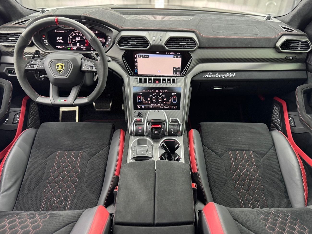 Lamborghini Urus 2024 Lamborghini Urus Performante, May 2028 Warranty, Very Low Kms, 666 HP