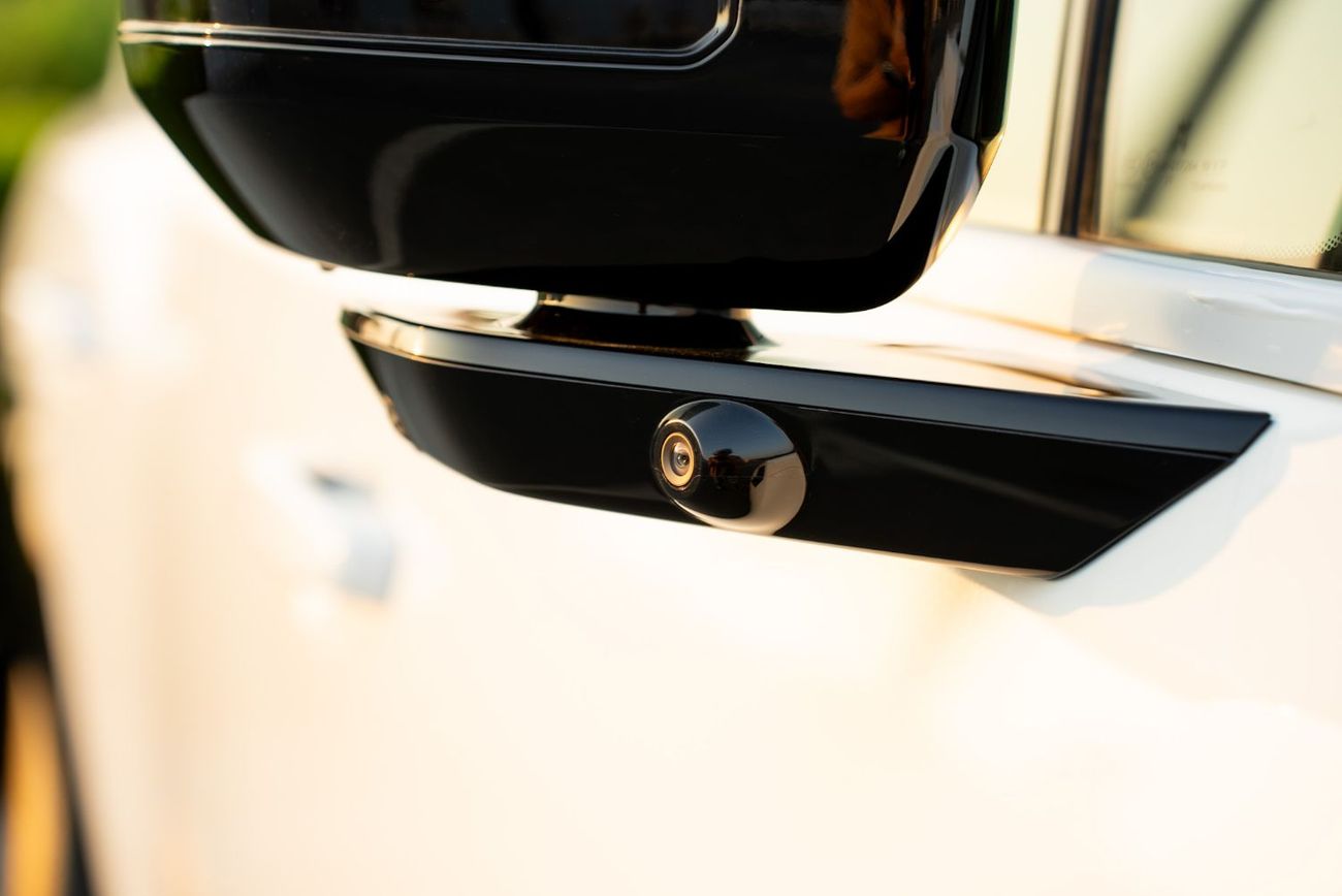 Dongfeng M Hero M817 10 YEARS WARANTY AND 5 YEARS SERVICE