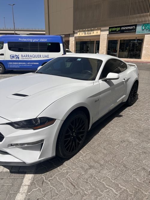 Ford Mustang GT 5.0L V8 (urgent sale)