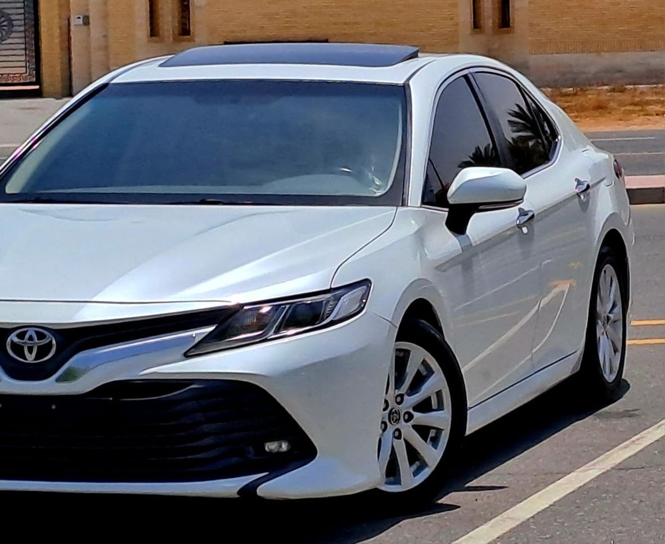 Toyota Camry GLE 2.5L (204 HP) 2019 2.5L FULL OPTION (999/-MONTHLY)