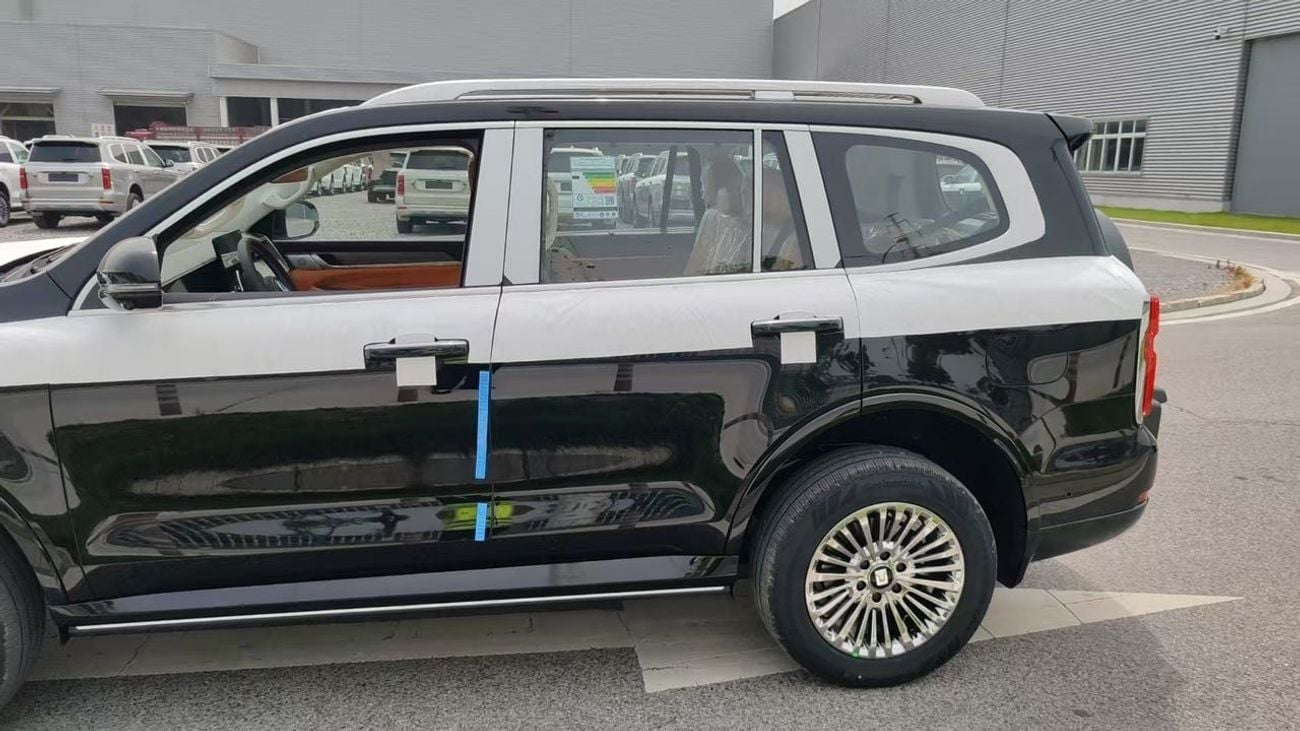 تانك 500 3.0 TURBO PETROL AUTOMATIC TRANSMISSION