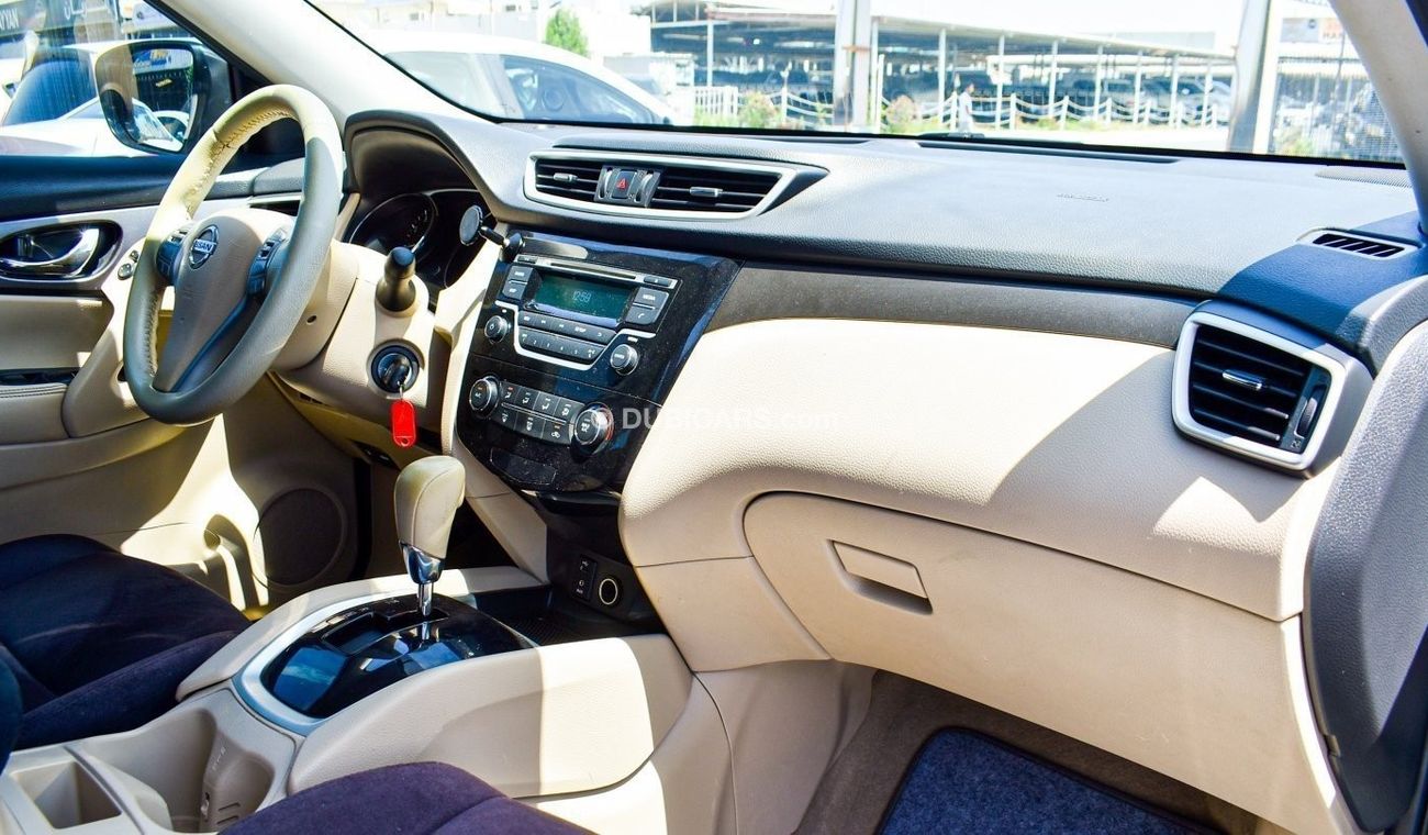 Used Nissan XTrail 2016 for sale in Dubai 603731