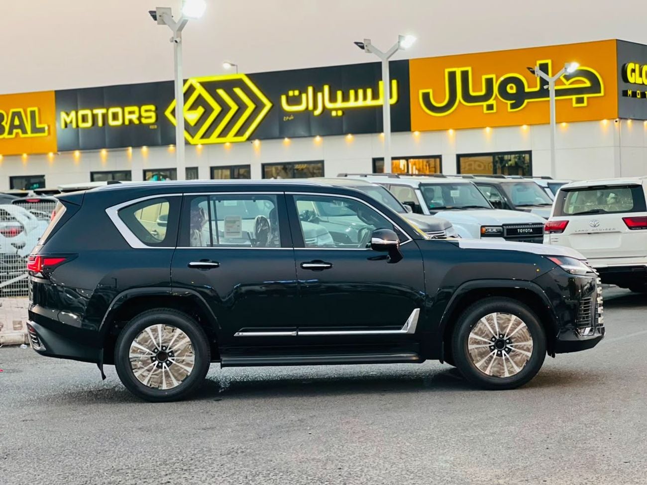 لكزس LS600h
