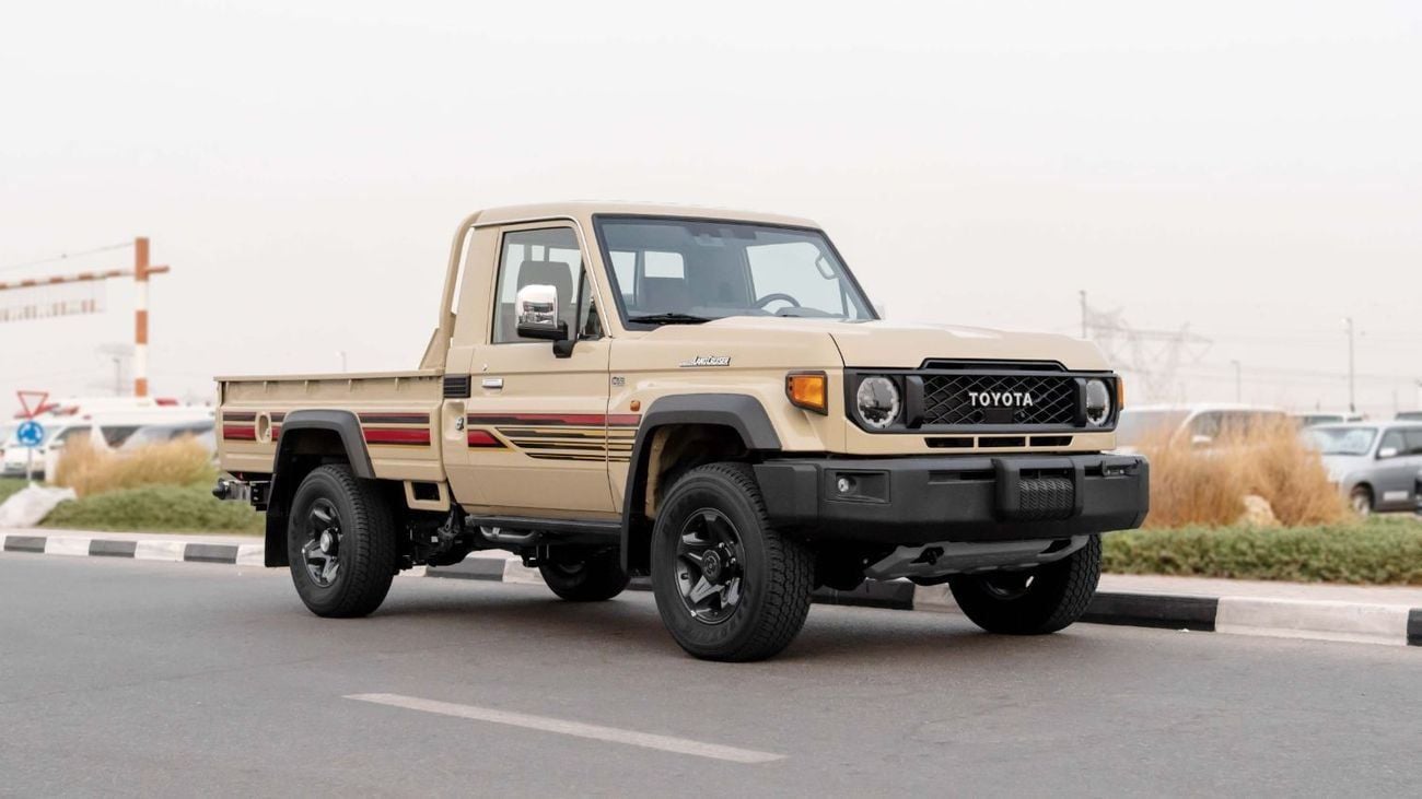 Toyota Land Cruiser Pick Up 2025 Toyota Land Cruiser LC79 4.0 SC AT Petrol Full Option (Beige-Brown)