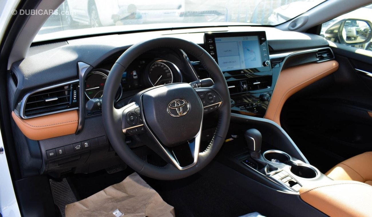 Toyota Camry 2.5 L Grande Hybrid