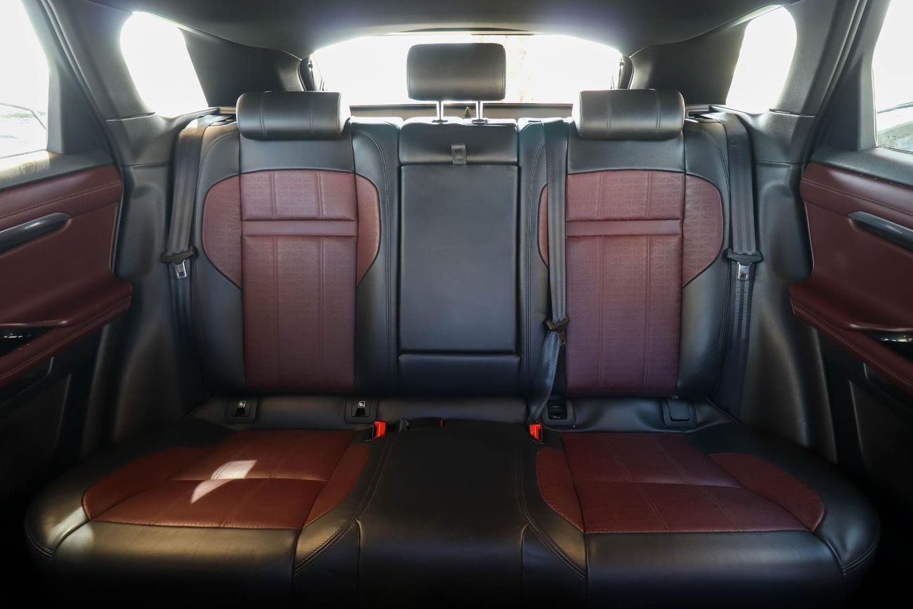 Land Rover Range Rover Evoque L551