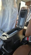 Toyota Land Cruiser 70 LX 4.0