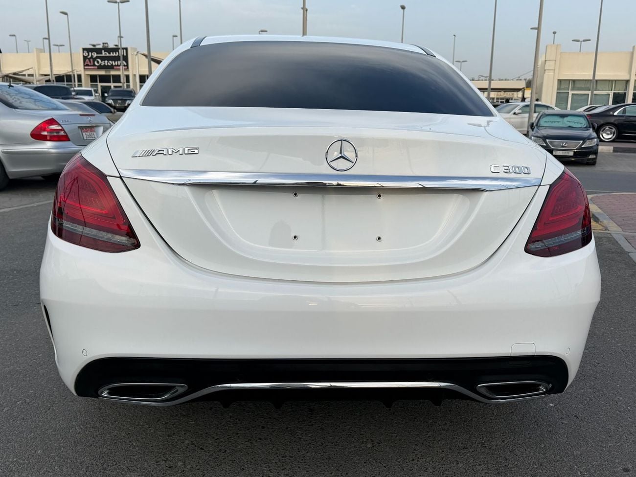 مرسيدس بنز C 300 Luxury 2.0L