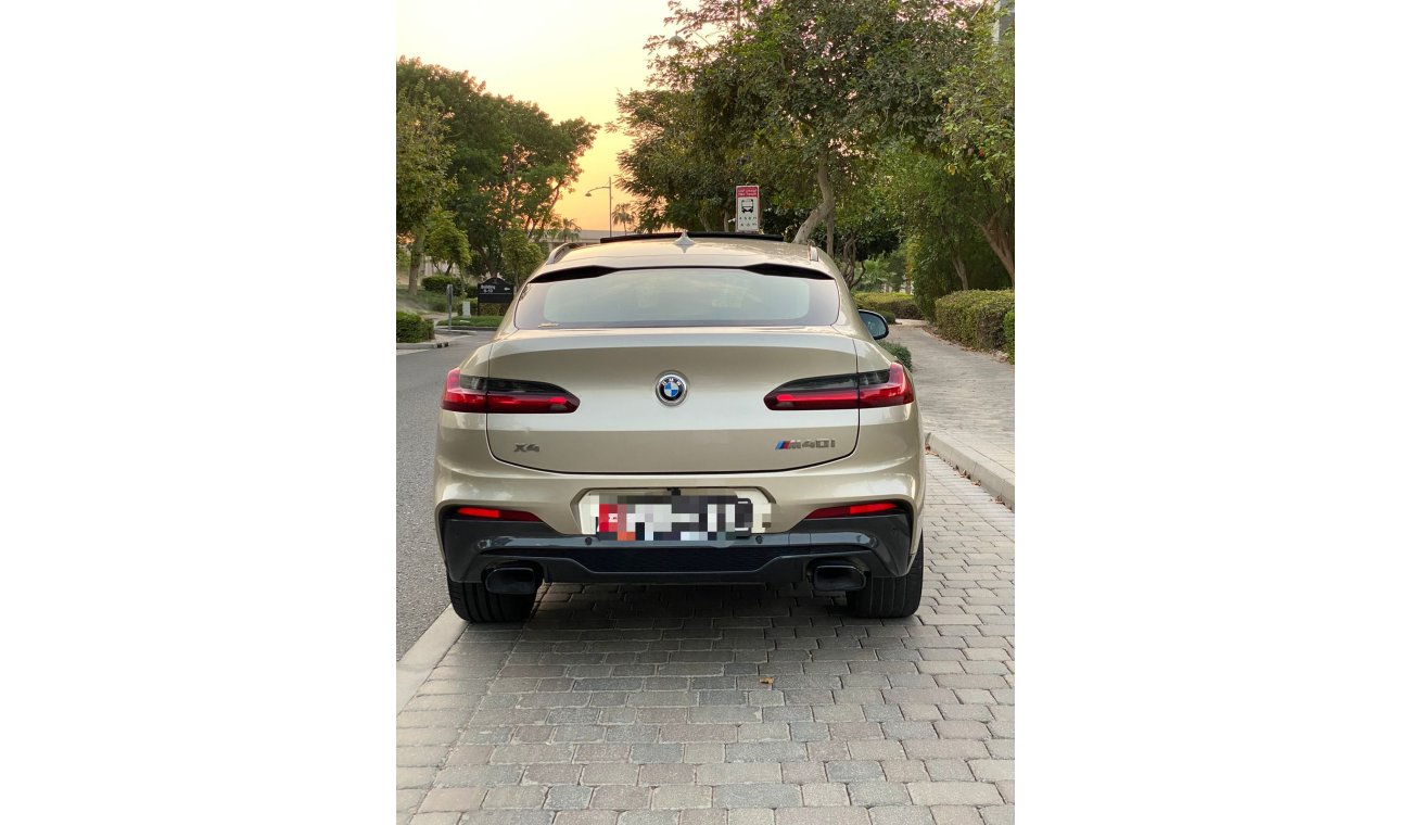 بي أم دبليو X4 V6 M40i