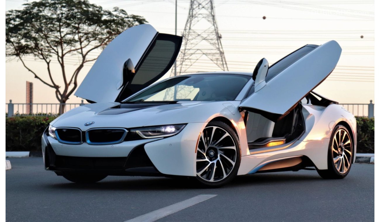 بي أم دبليو i8 FREE REGISTRATION WARRANTY CLEAN TITLE ELECTRIC