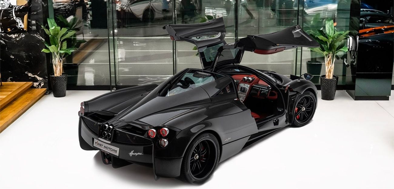 Pagani Huayra 6.0L V-12 Twin-Turbocharged Engine