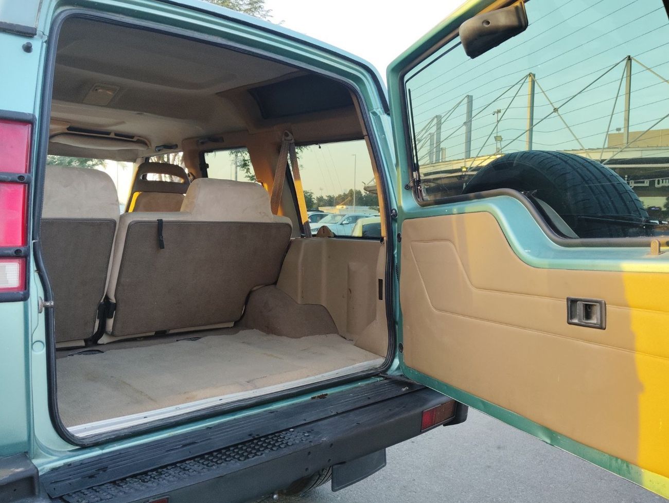 لاند روفر دسكفري