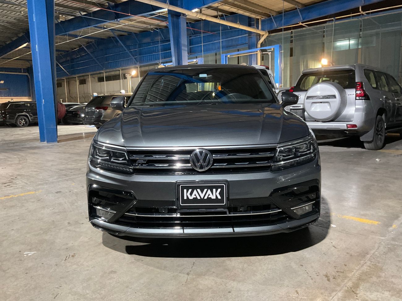 Volkswagen Tiguan R-Line | Guaranteed Warranty | 0 Down Payment