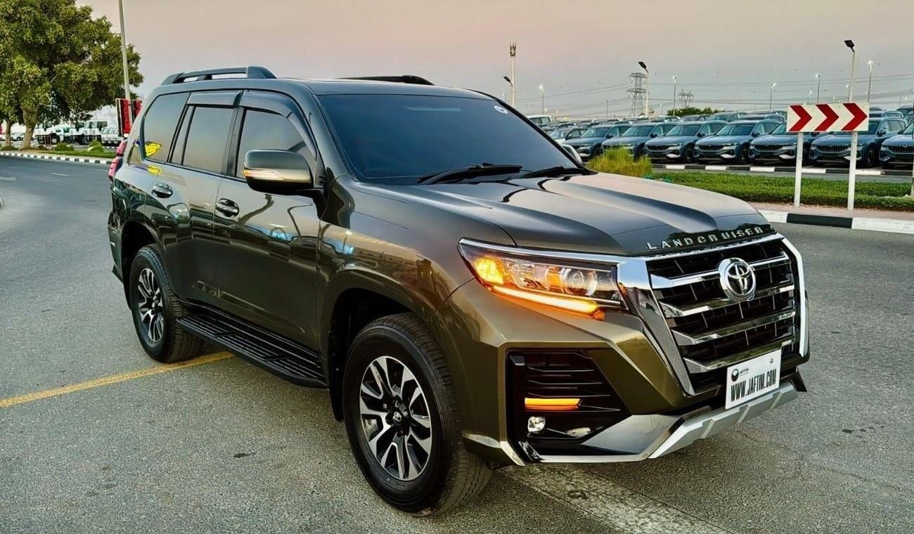 تويوتا برادو LIMGENE BODY KIT | SUNROOF | 2017 | RHD | 2.8L DIESEL | AT | PREMIUM CONDITION