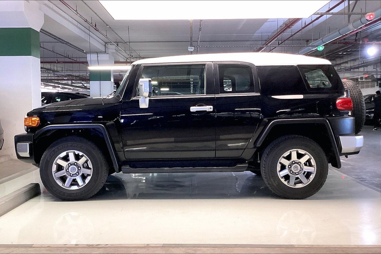 Toyota FJ Cruiser GXR | Guaranteed Warranty | 0 Down Payment