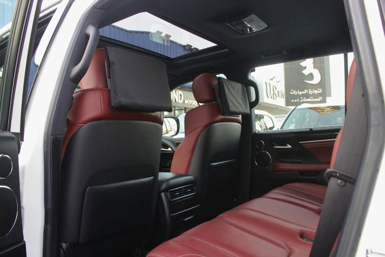 Lexus LX570 Platinum 5.7L,GCC