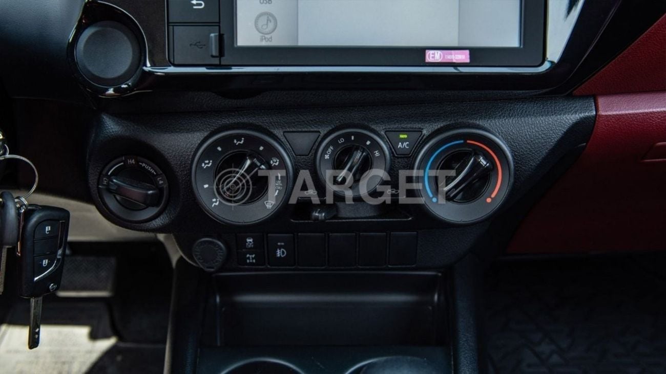 Toyota Hilux HILUX 2.4L AT 4WD DIESEL