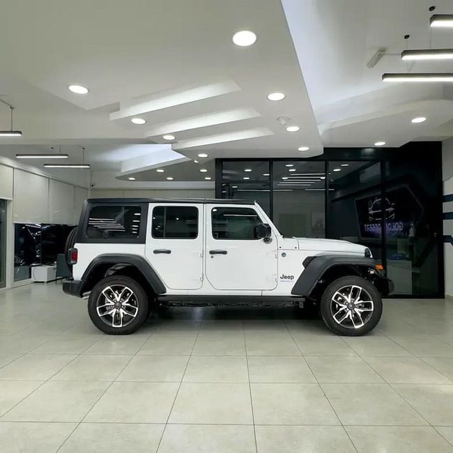 Jeep Wrangler Unlimited SAHARA, миниатюра 18