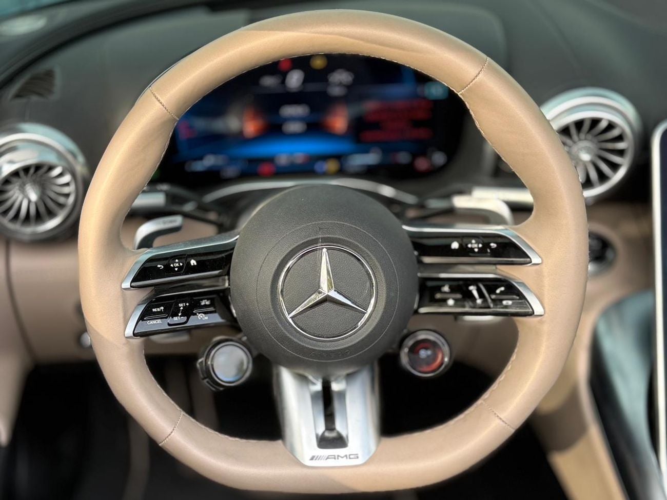 Mercedes-Benz SL 63 AMG Roadster SE Performance