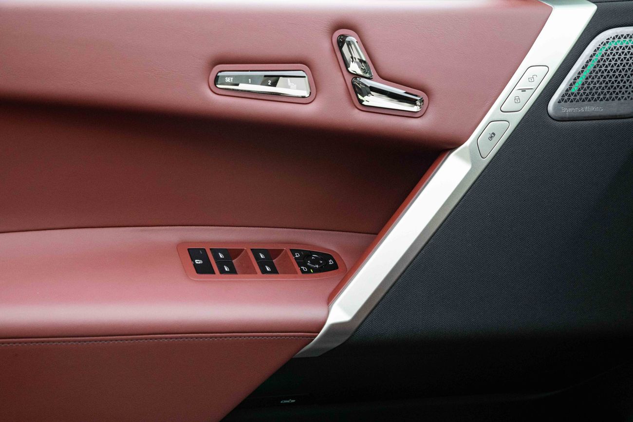 بي أم دبليو iX IX xDrive40 | 3,917 P.M | 0% Downpayment | IX xDrive40 | AGMC Warranty 2028!