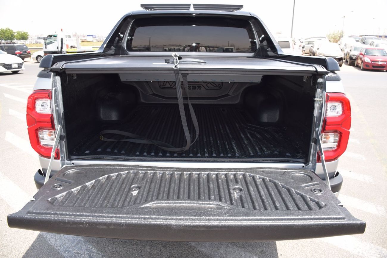 Toyota Hilux S GLX 2.8L AWD A/T