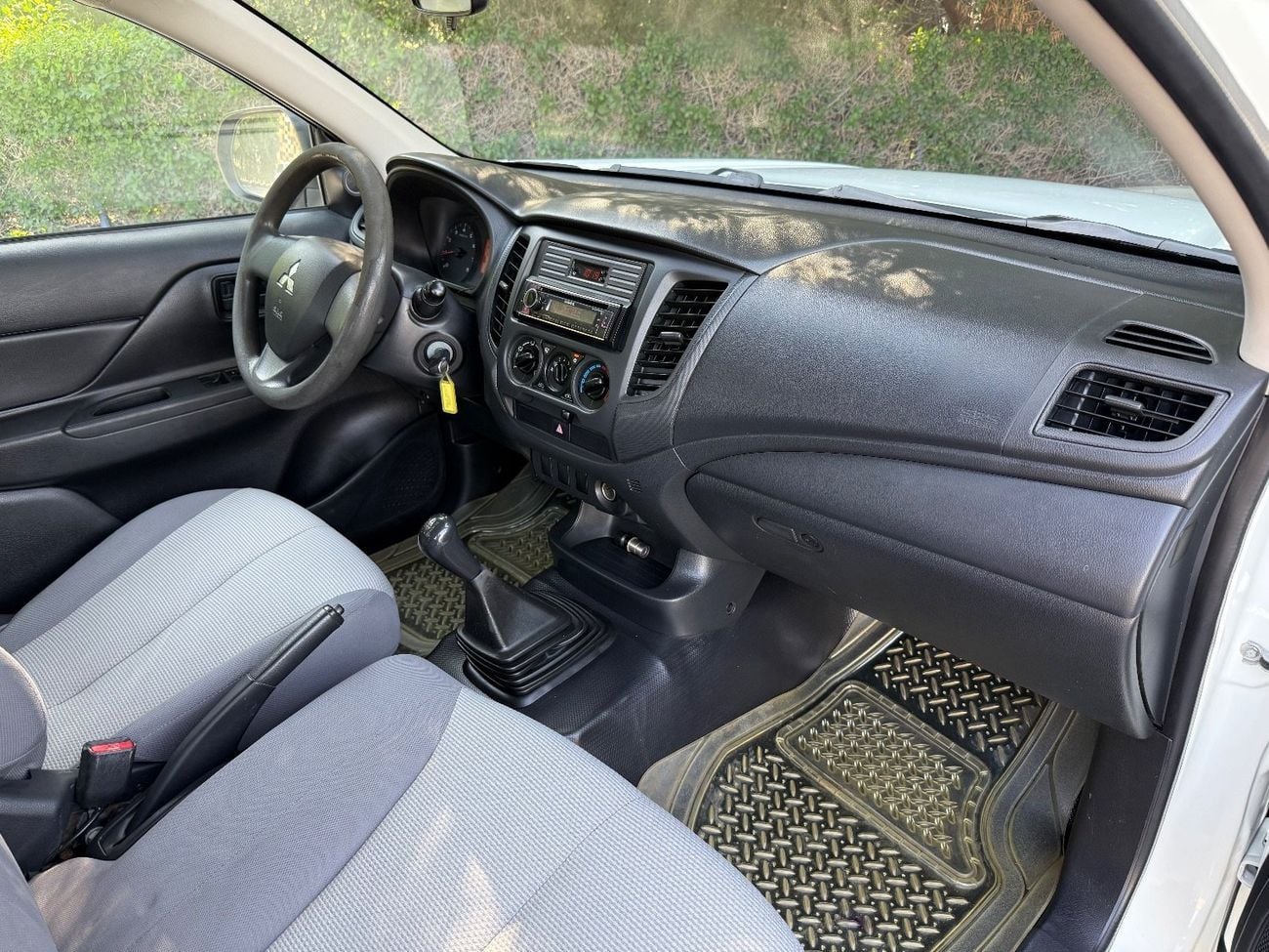 ميتسوبيشي L200 GL 2.4L (132 HP)
