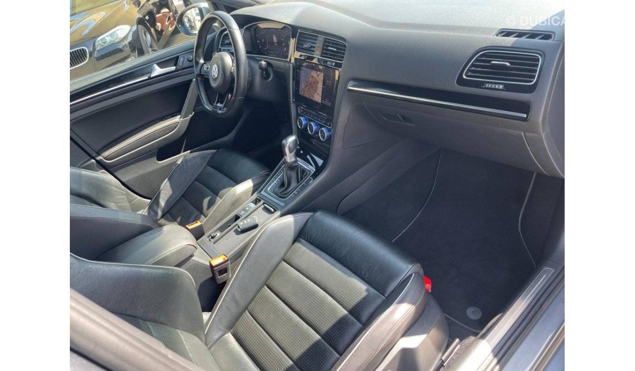 فولكس واجن جولف Volkswagen Golf R_Gcc_2018_Excellent_Condition _Full option