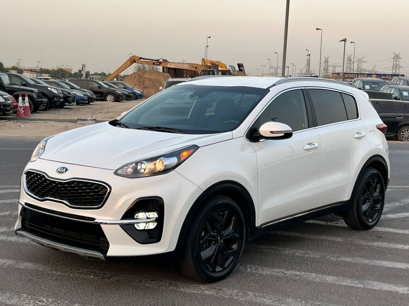 Kia Sportage 2021  Kia  Sportage Mioption-Rear Camara -2.4L-V4- Leather Seat -  2 Key -