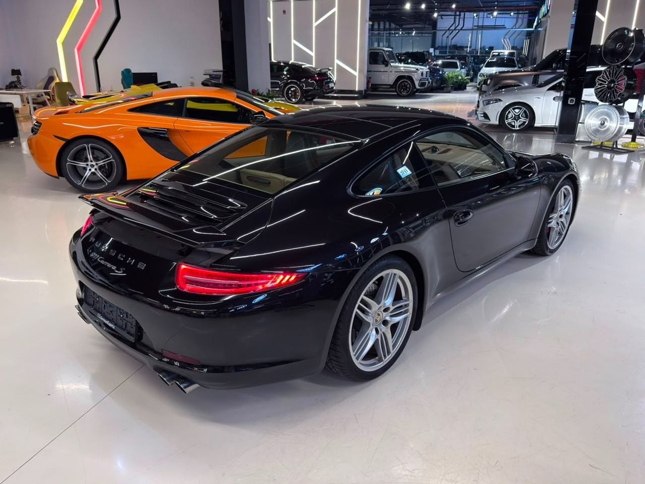 بورش 911 CARRERA S